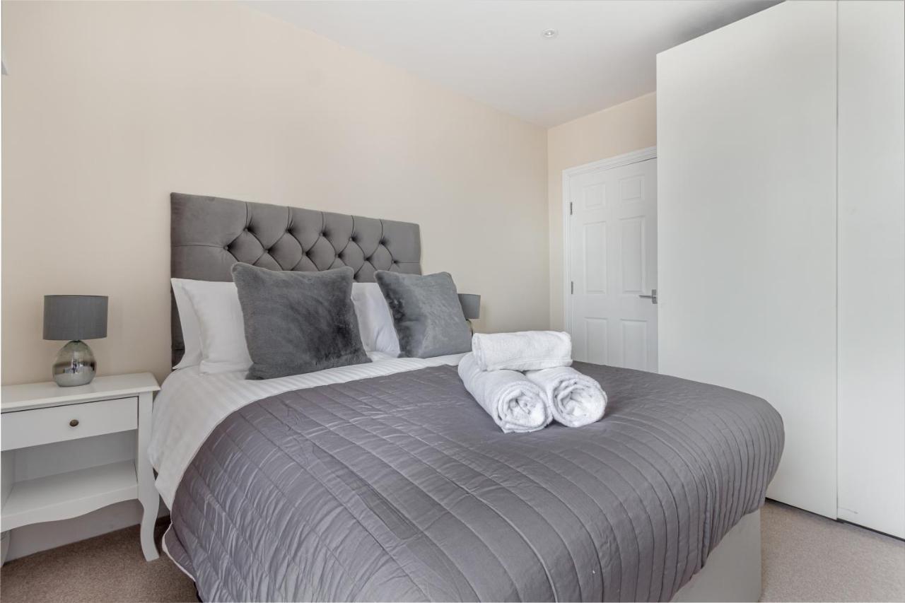 Guest Homes - Trinity Apartment Ουόρσεστερ Εξωτερικό φωτογραφία